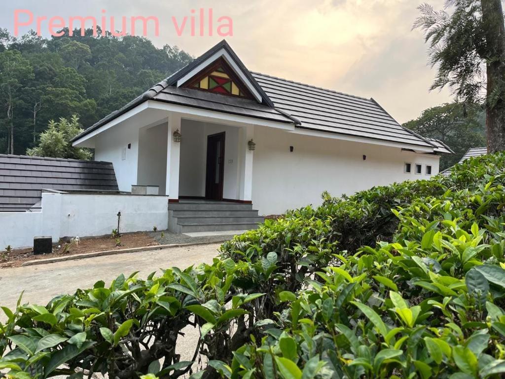 Wild Planet Jungle Resort Devāla Esterno foto